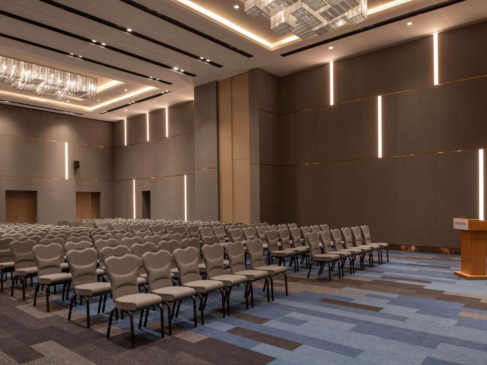Novotel Riyadh Sahafa 外观 照片